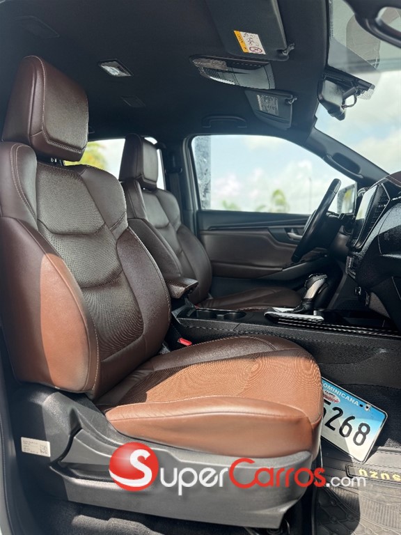 2023 Isuzu DMAX LSE — foto 4 / 9