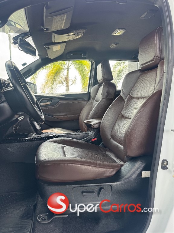 2023 Isuzu DMAX LSE — foto 8 / 9