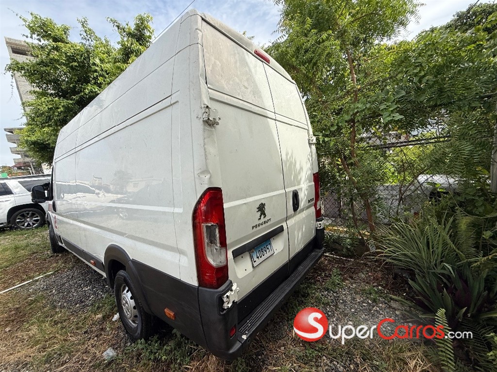 2020 Peugeot Boxer — foto 2 / 6