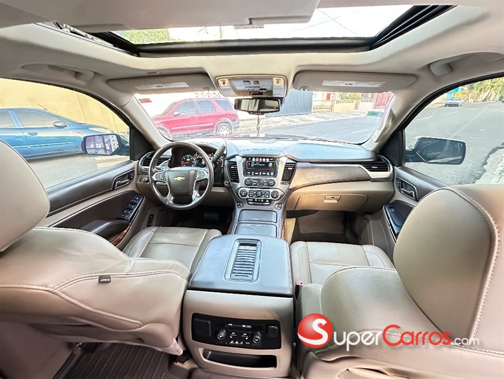 2016 Chevrolet Tahoe LTZ — foto 6 / 10