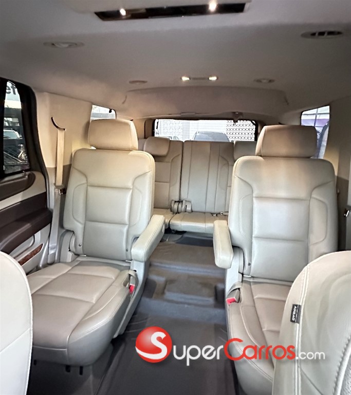 2016 Chevrolet Tahoe LTZ — foto 9 / 10