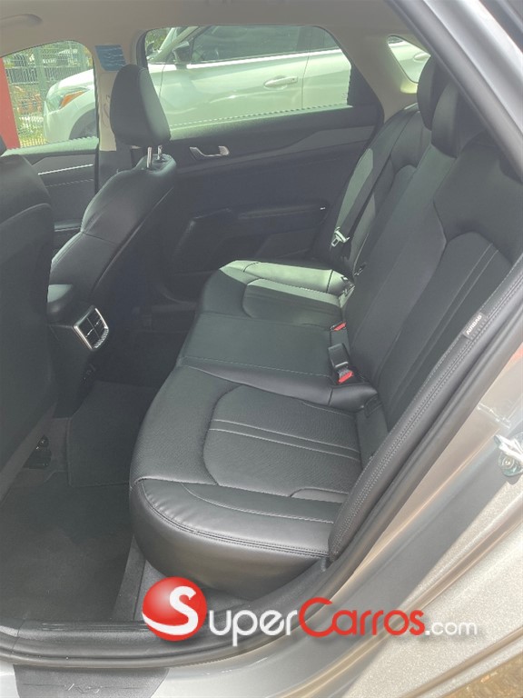2022 Kia K-5 — foto 8 / 12