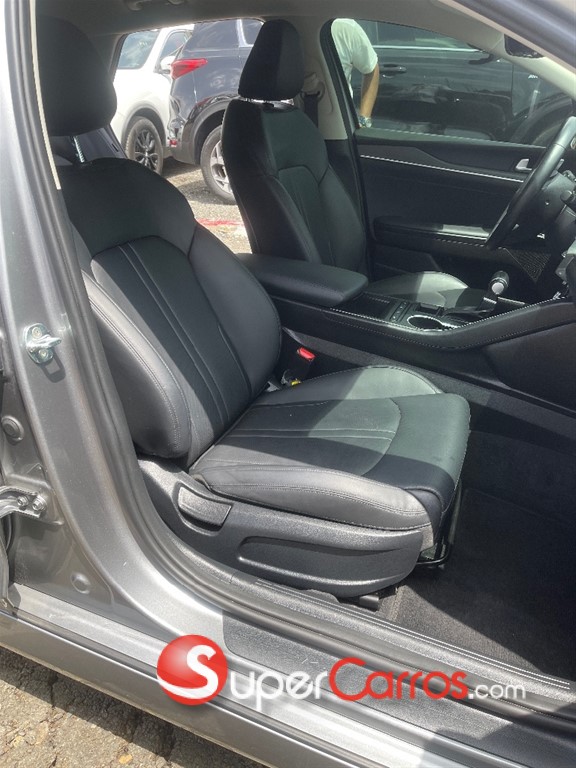 2022 Kia K-5 — foto 11 / 12