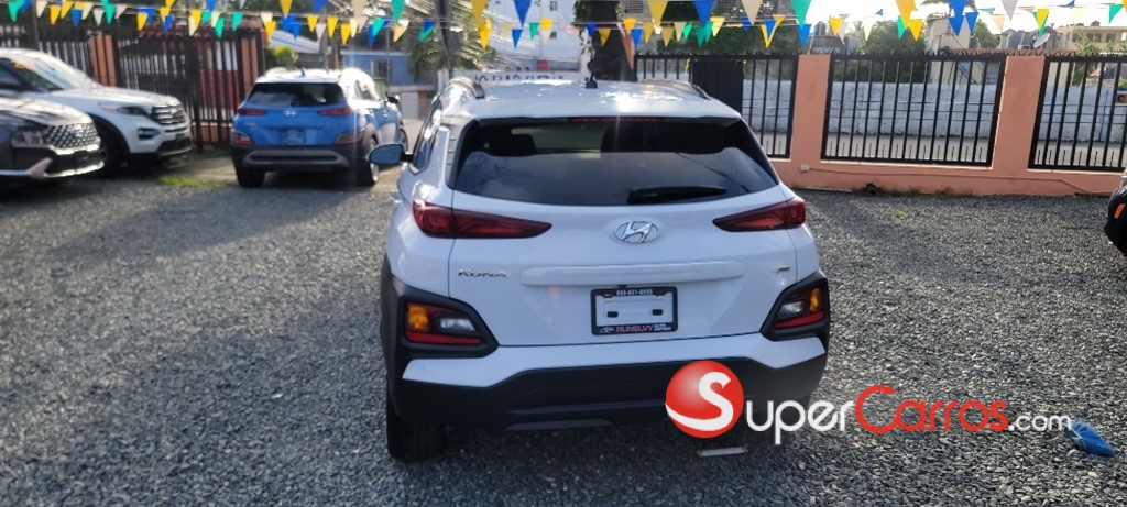2020 Hyundai KONA — foto 6 / 12