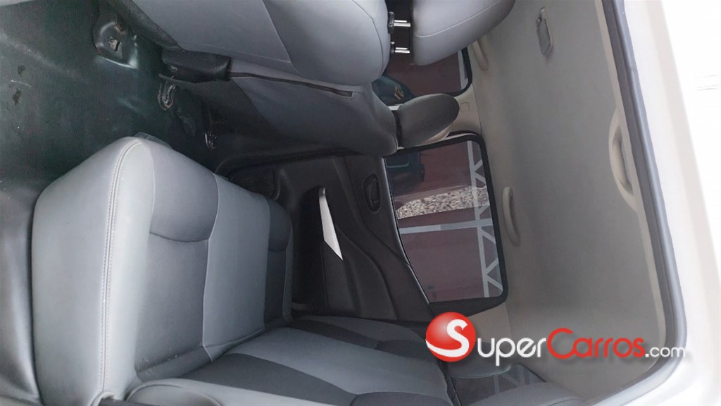 2016 Nissan Frontier NP300 — foto 11 / 12