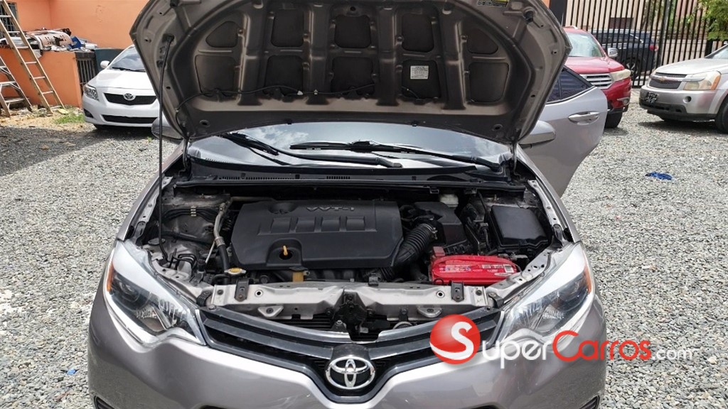 2015 Toyota Corolla LE — foto 12 / 12