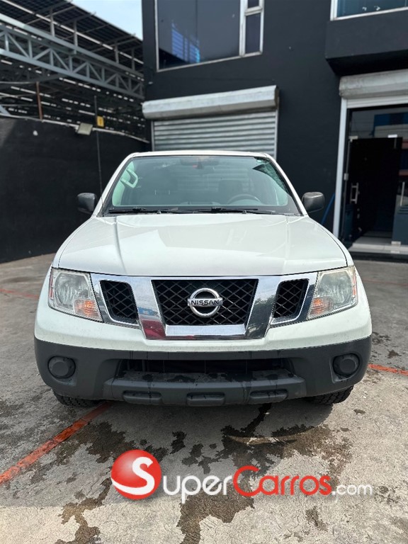 2020 Nissan Frontier — foto 2 / 12