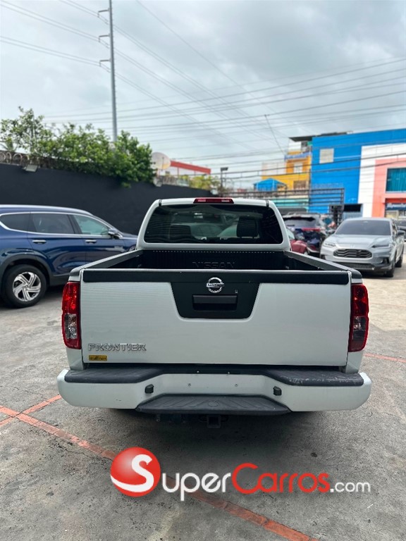 2020 Nissan Frontier — foto 5 / 12