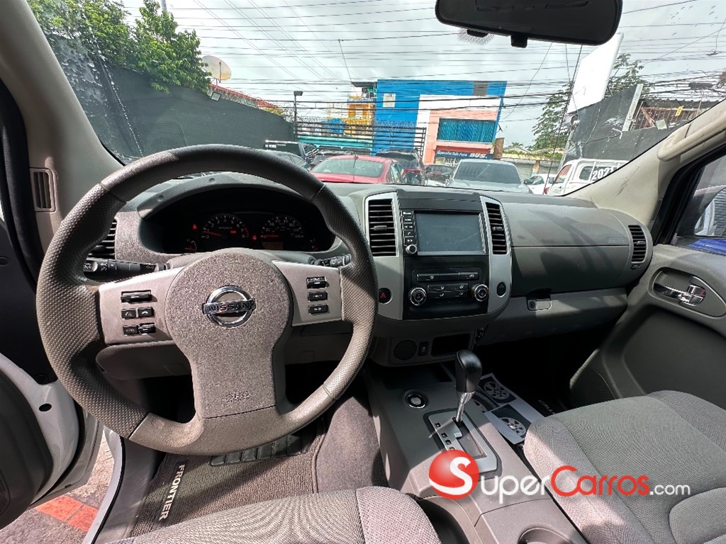 2020 Nissan Frontier — foto 8 / 12