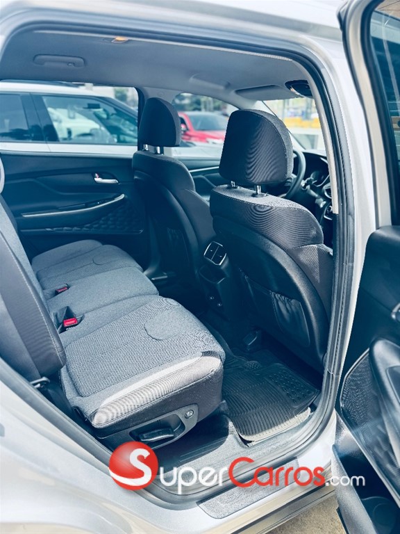 2023 Hyundai Santa Fe — foto 9 / 12