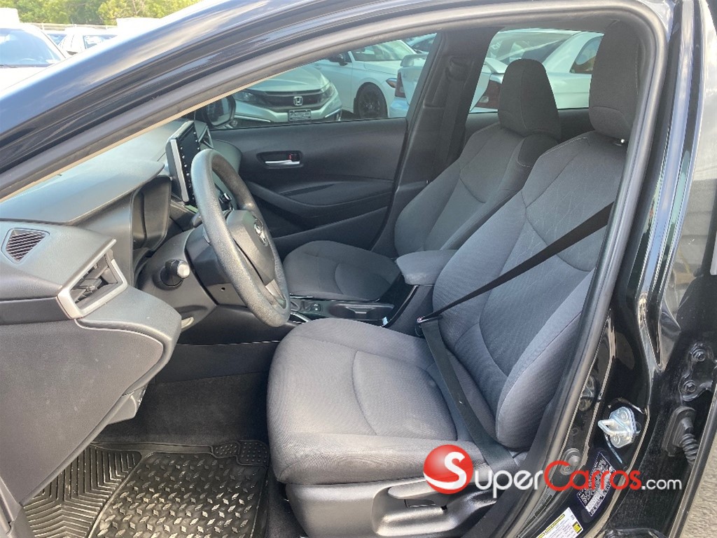 2020 Toyota Corolla LE — foto 8 / 11