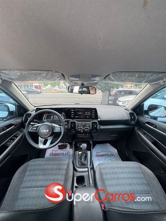 2023 Kia Sonet — foto 5 / 8