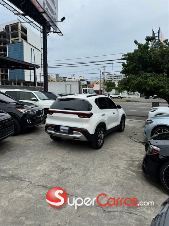 2023 Kia Sonet — foto 8 / 8