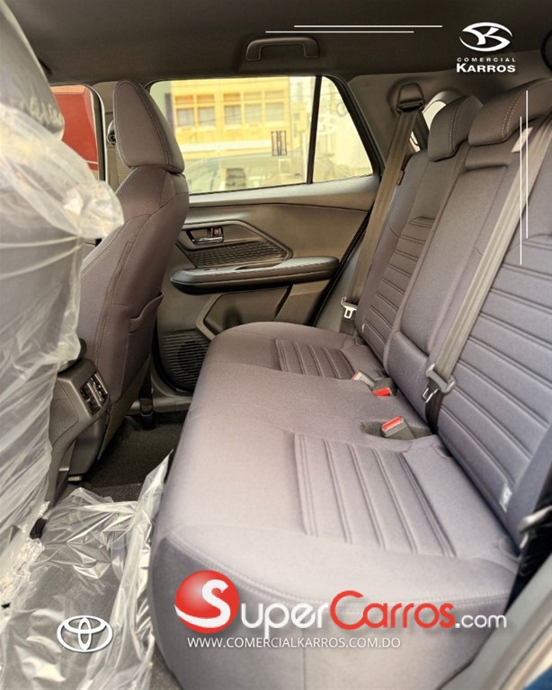 2027 Toyota Yaris Cross Full — foto 5 / 8