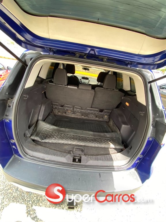 2013 Ford Escape — foto 8 / 12