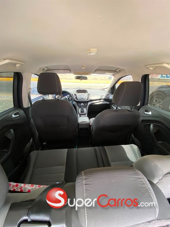 2013 Ford Escape — foto 10 / 12