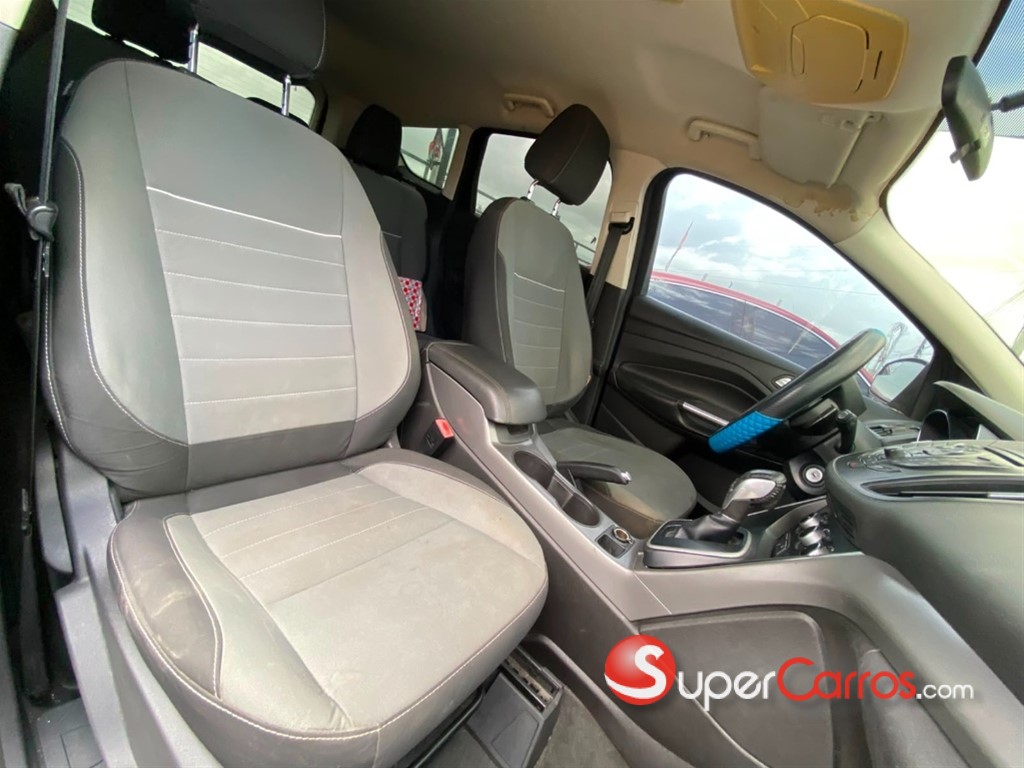 2013 Ford Escape — foto 12 / 12