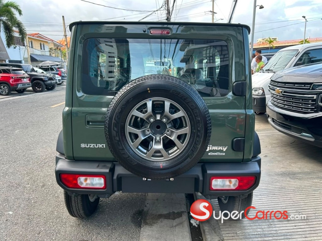 2027 Suzuki Jimny GLX — foto 6 / 11
