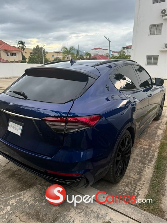 2019 Maserati Levante — foto 5 / 10