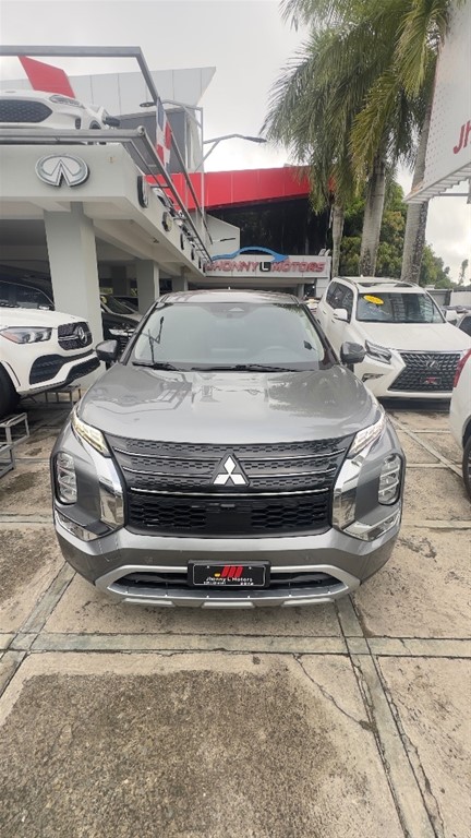 2022 Mitsubishi Motors Outlander SE