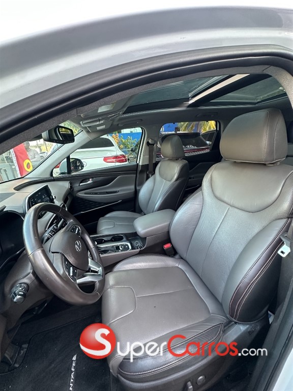2020 Hyundai Santa Fe Limited — foto 7 / 12