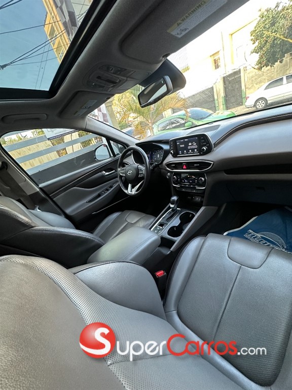 2020 Hyundai Santa Fe Limited — foto 11 / 12