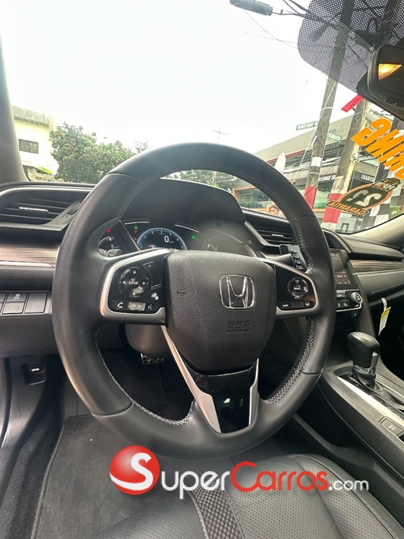 2021 Honda Civic Touring — foto 8 / 12