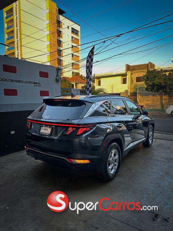 2022 Hyundai Tucson SE — foto 4 / 12