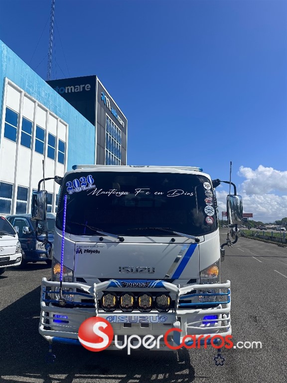 2025 Isuzu Camion Cama Larga — foto 2 / 10