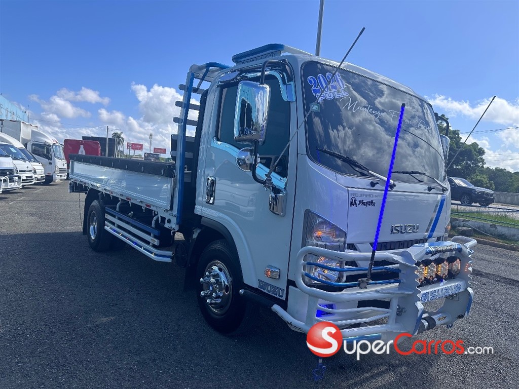 2025 Isuzu Camion Cama Larga — foto 3 / 10