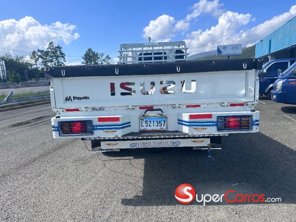2025 Isuzu Camion Cama Larga — foto 5 / 10
