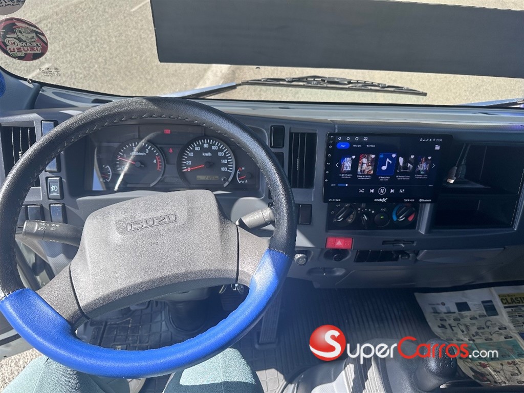 2025 Isuzu Camion Cama Larga — foto 9 / 10