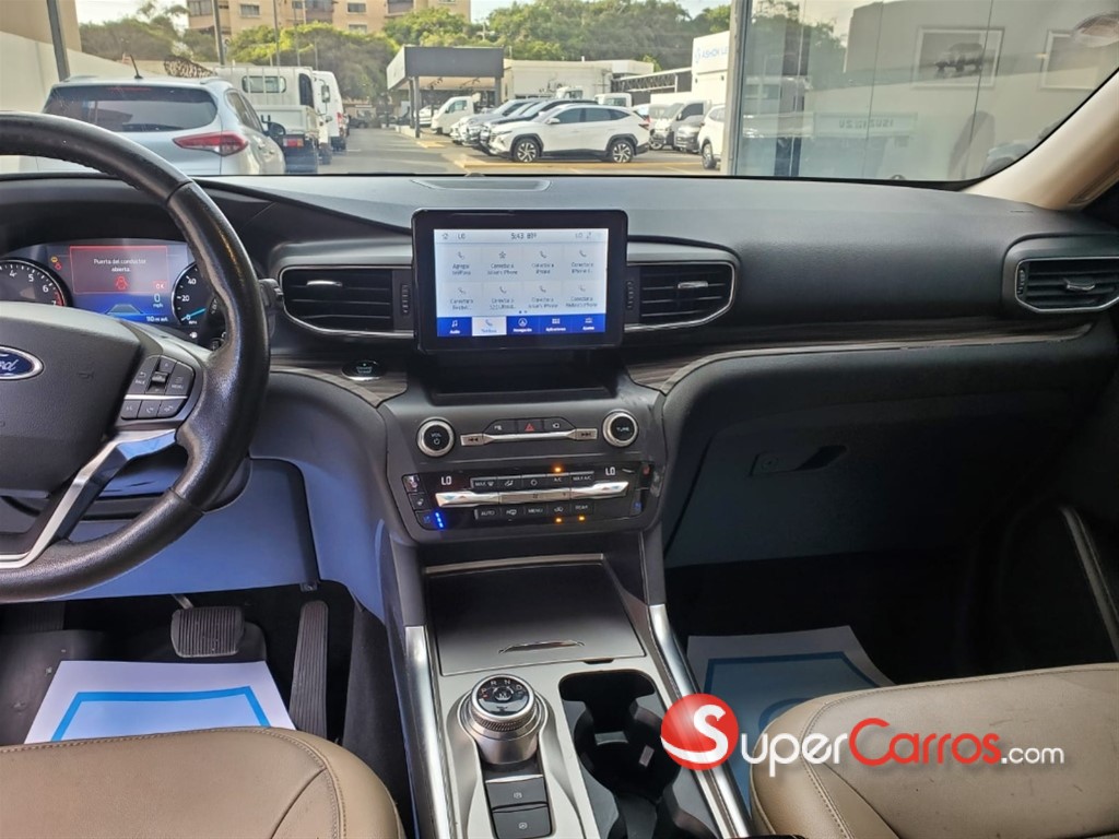 2020 Ford Explorer Limited — foto 8 / 12