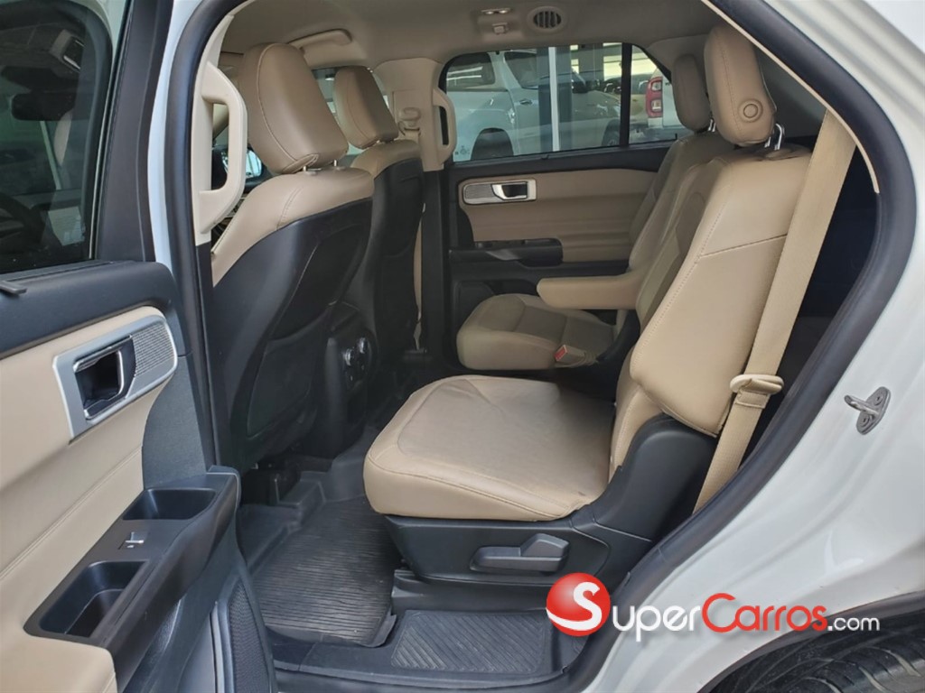 2020 Ford Explorer Limited — foto 9 / 12