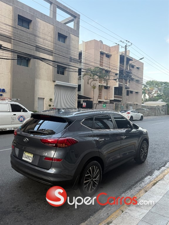 2017 Lexus NX 200T — foto 4 / 8