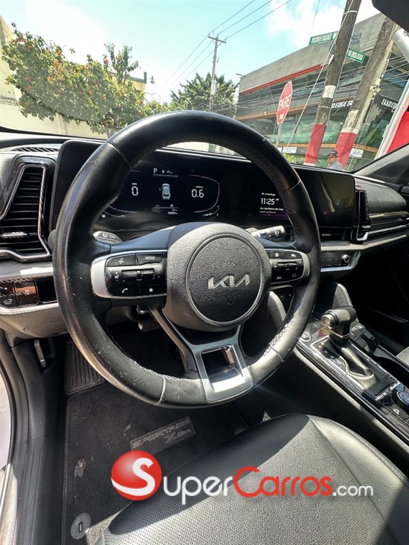 2023 Kia Sportage X-LINE — foto 8 / 12