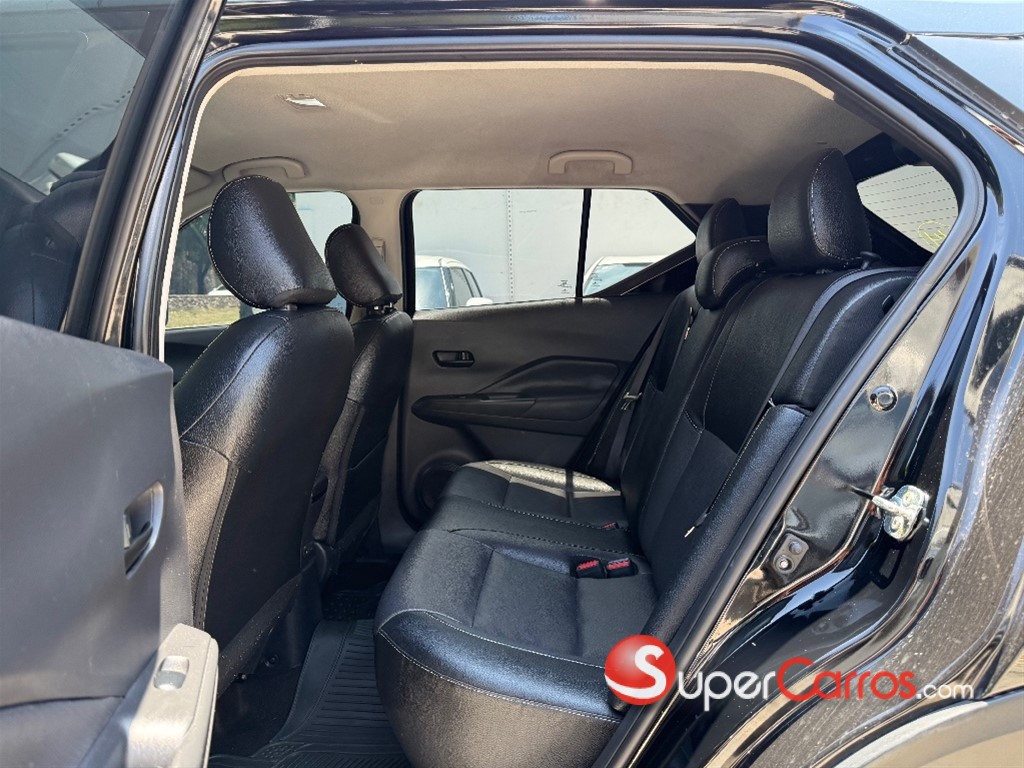2021 Nissan Kicks S — foto 7 / 10
