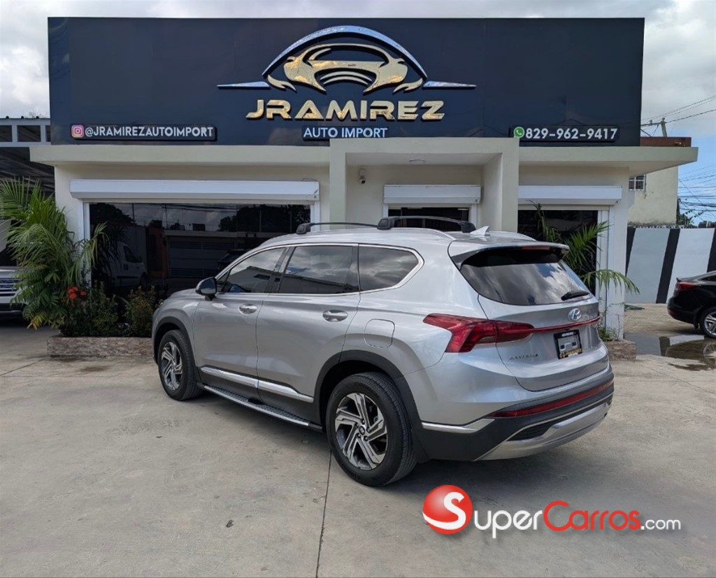 2022 Hyundai Santa Fe SEL — foto 4 / 12