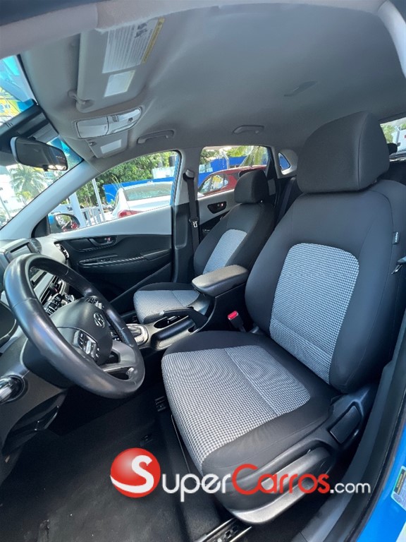 2020 Hyundai KONA SEL — foto 7 / 12