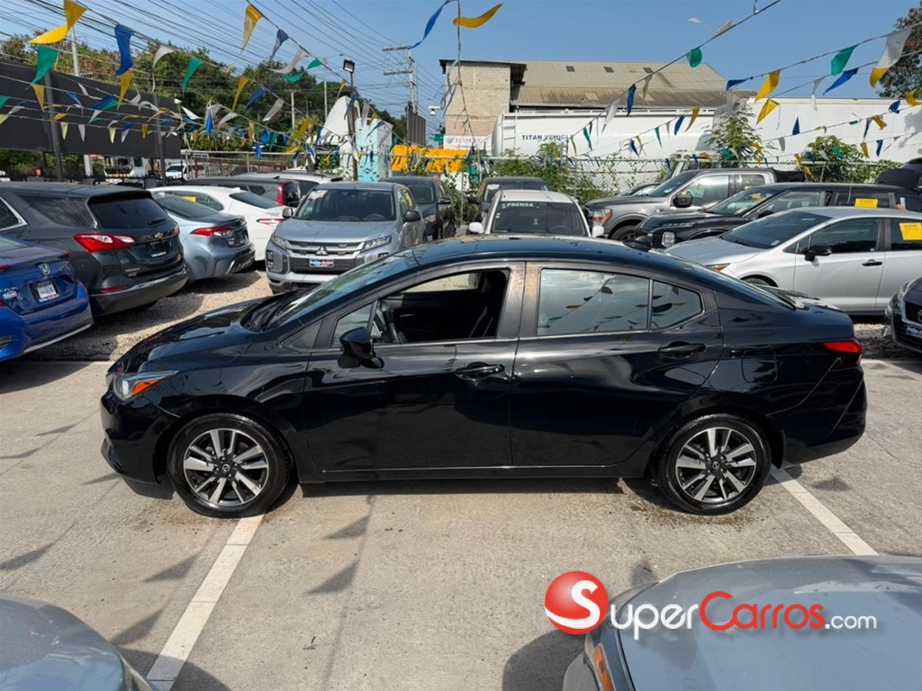 2020 Nissan Versa — foto 4 / 12