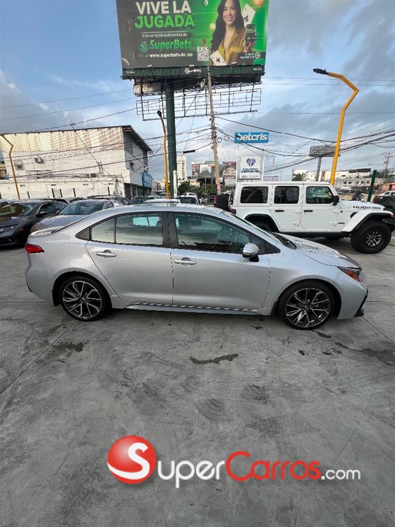 2021 Toyota Corolla SE — foto 7 / 11