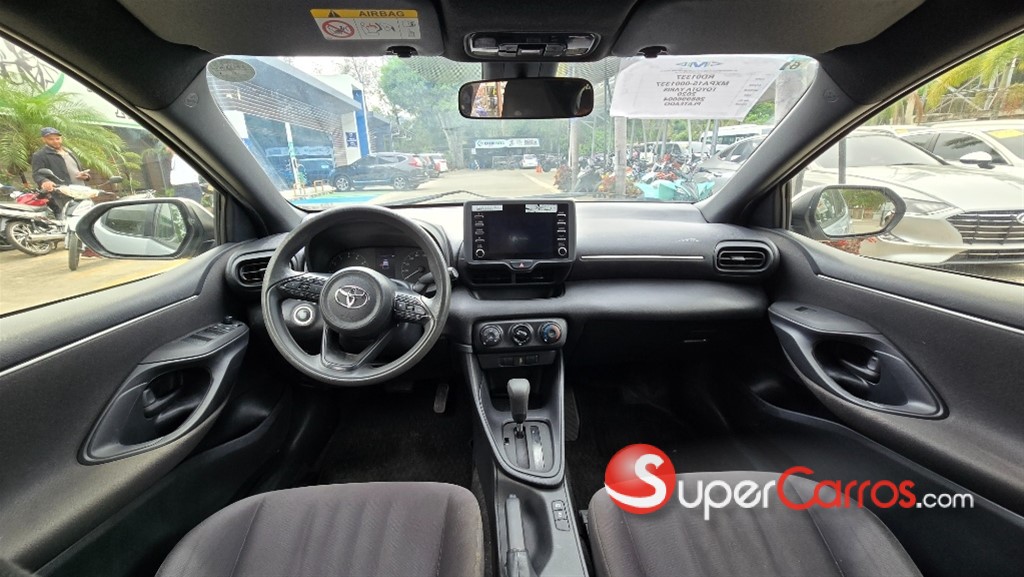 2020 Toyota Yaris — foto 4 / 12