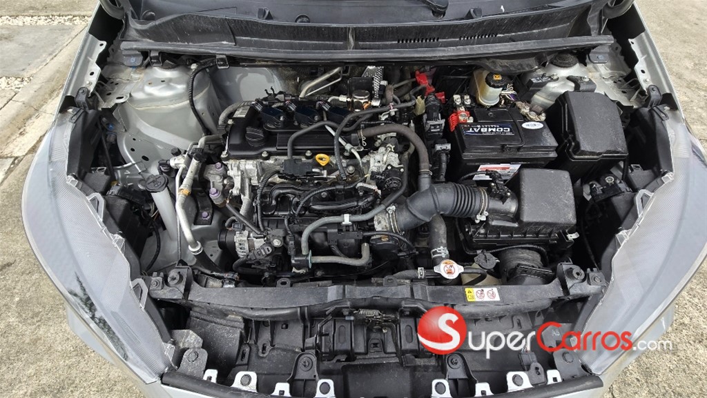 2020 Toyota Yaris — foto 11 / 12
