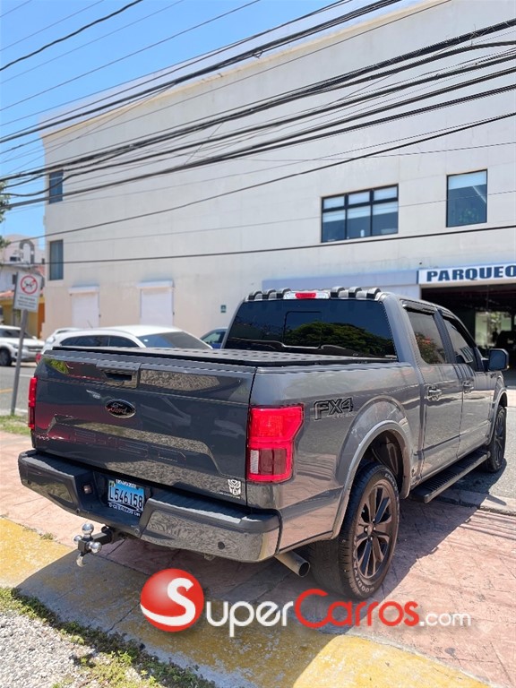 2020 Ford F 150 Lariat Ecoboost — foto 4 / 12