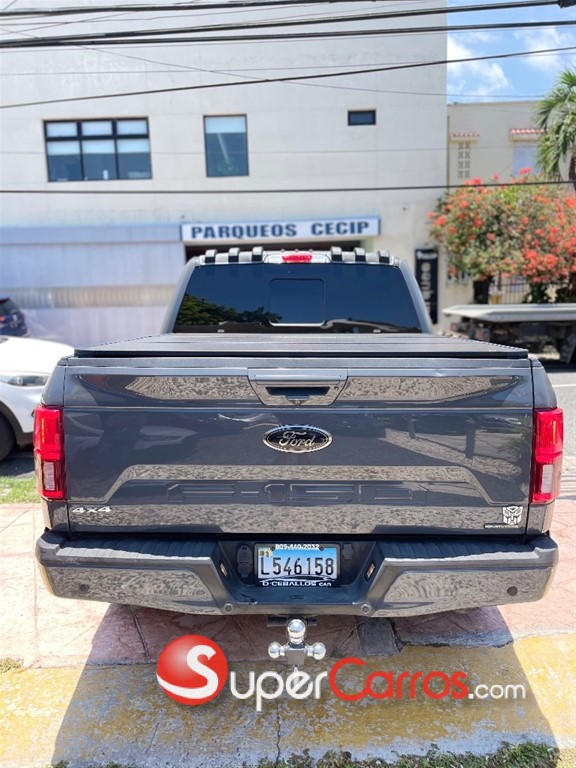 2020 Ford F 150 Lariat Ecoboost — foto 5 / 12