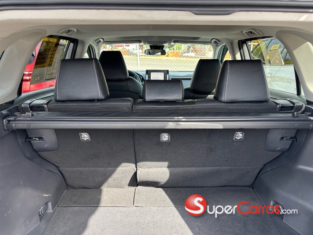 2021 Toyota RAV4 XLE — foto 3 / 12