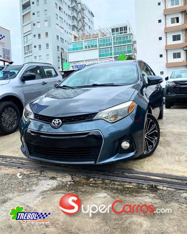 2015 Toyota Corolla S Plus