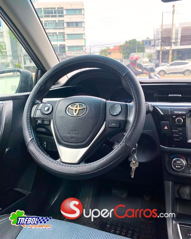 2015 Toyota Corolla S Plus — foto 7 / 10
