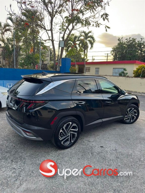 2025 Hyundai Tucson LIMITED — foto 5 / 10