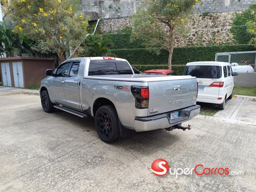 2011 Toyota Tundra — foto 8 / 12